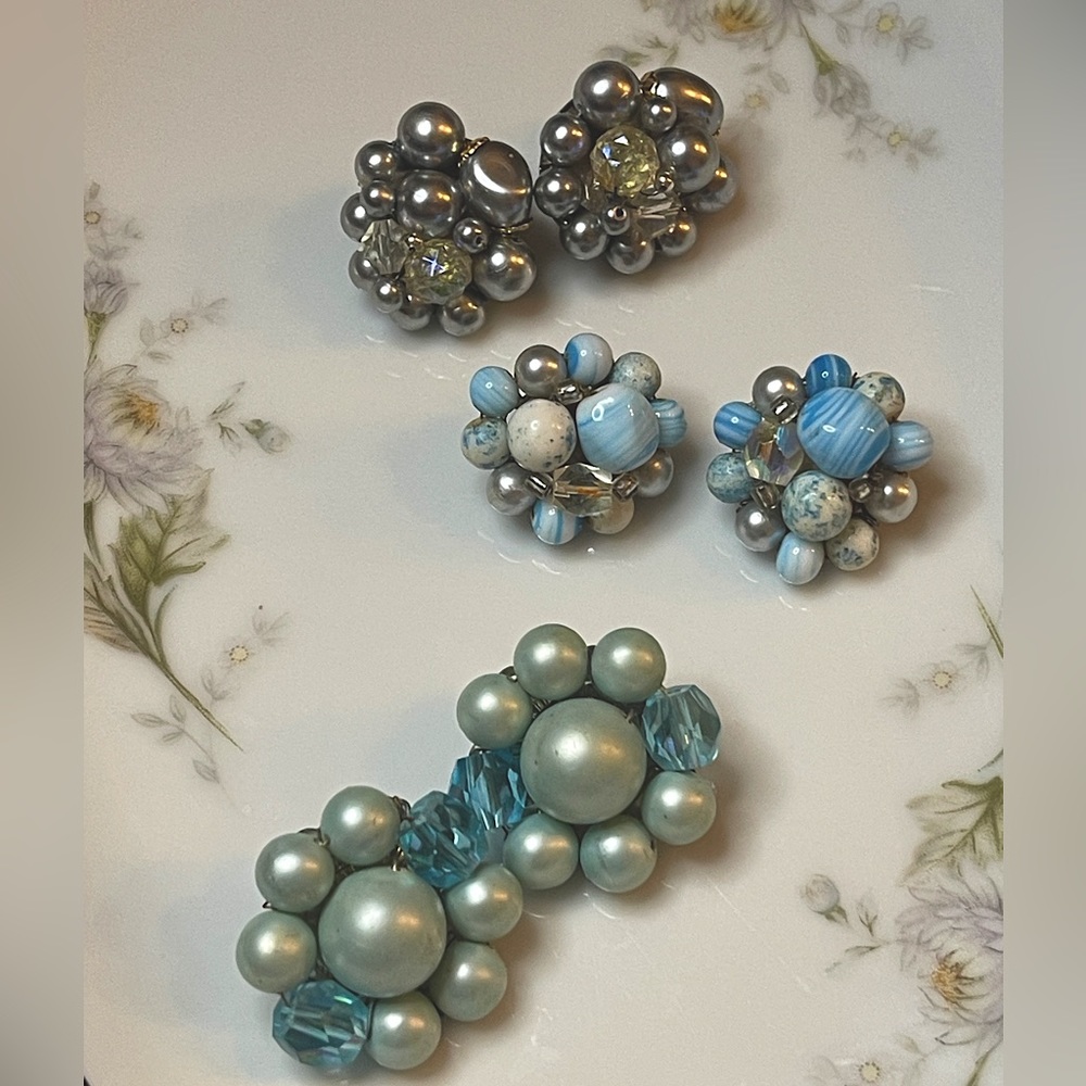 Vintage clip earrings marked Japan lot of 3 pairs blue beaded gold silver gift - Picture 4 of 15